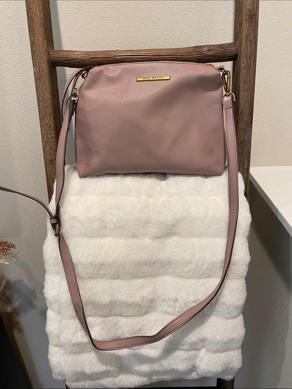 Steve Madden Dusty Rose Pebbled Leather Crossbody with Gold Accents